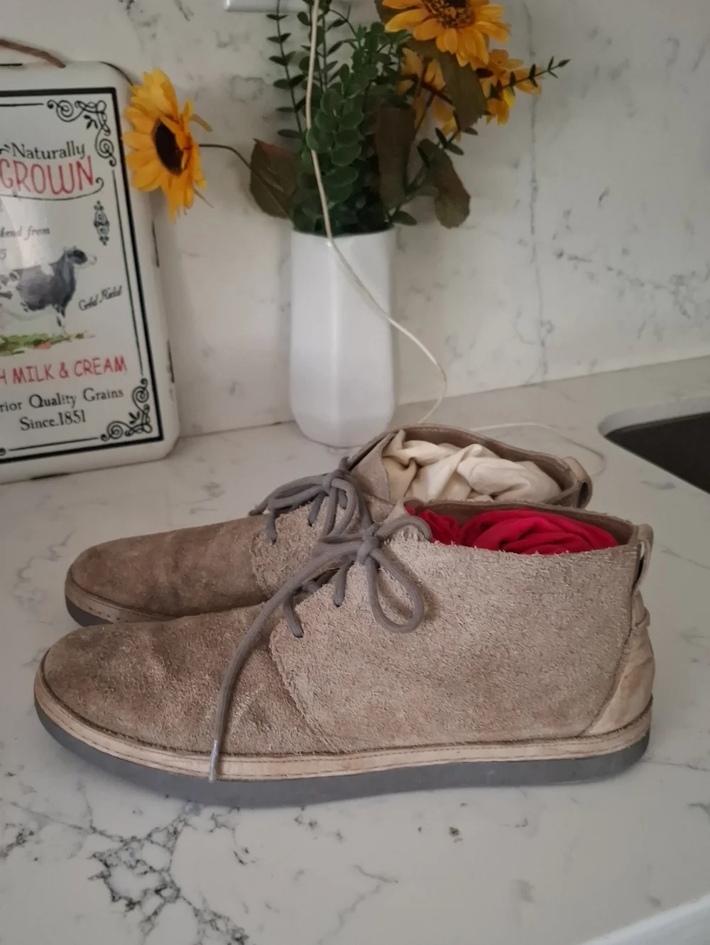 UGG Men's Chukka Boots in Suede